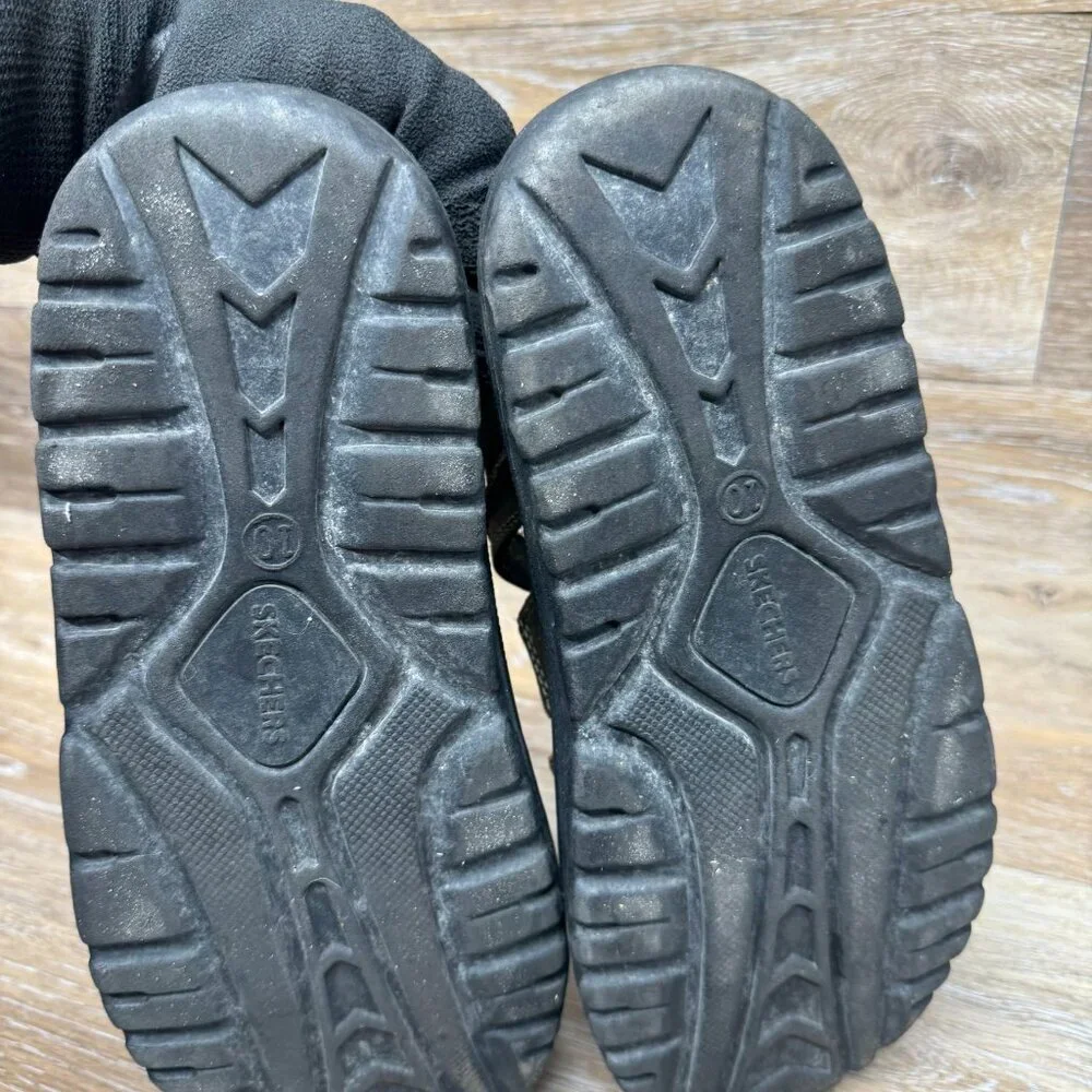 Skechers step out